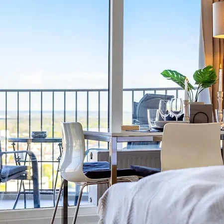 Primero Top-suite I 22 Stock I Messe Zentrum Kongress Apartment Augsburg
